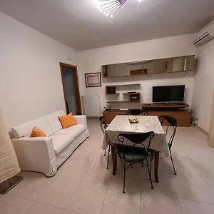  Appartamento Centro Italia